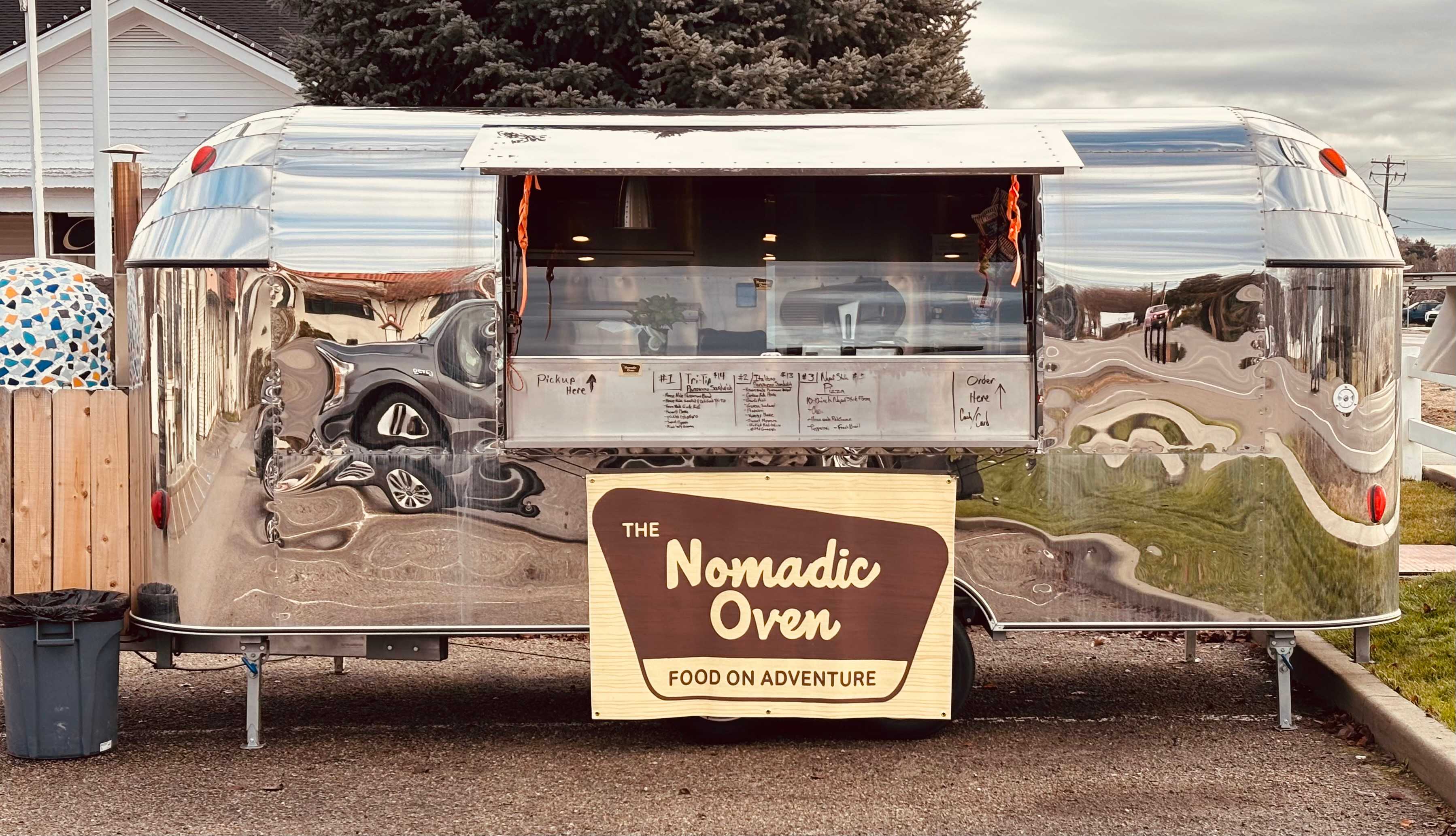 The Nomadic Oven